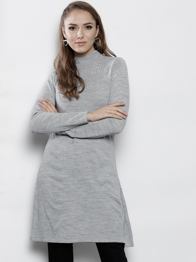 DOROTHY PERKINS Solid Turtle Neck 