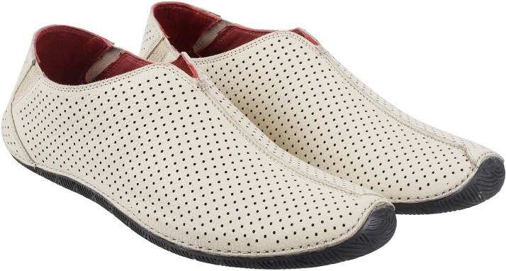 metro shoes for mens price
