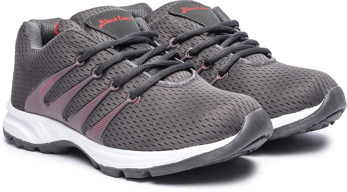 stylish training shoes