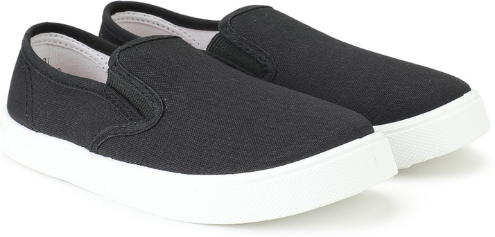 boys slip on sneakers