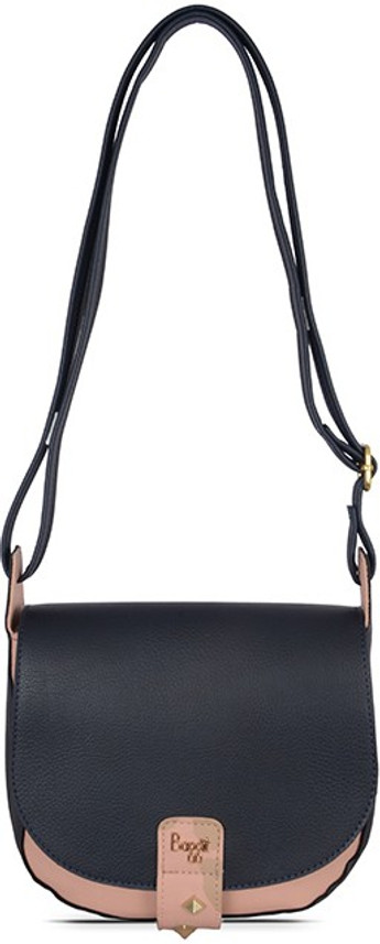 baggit sling purse