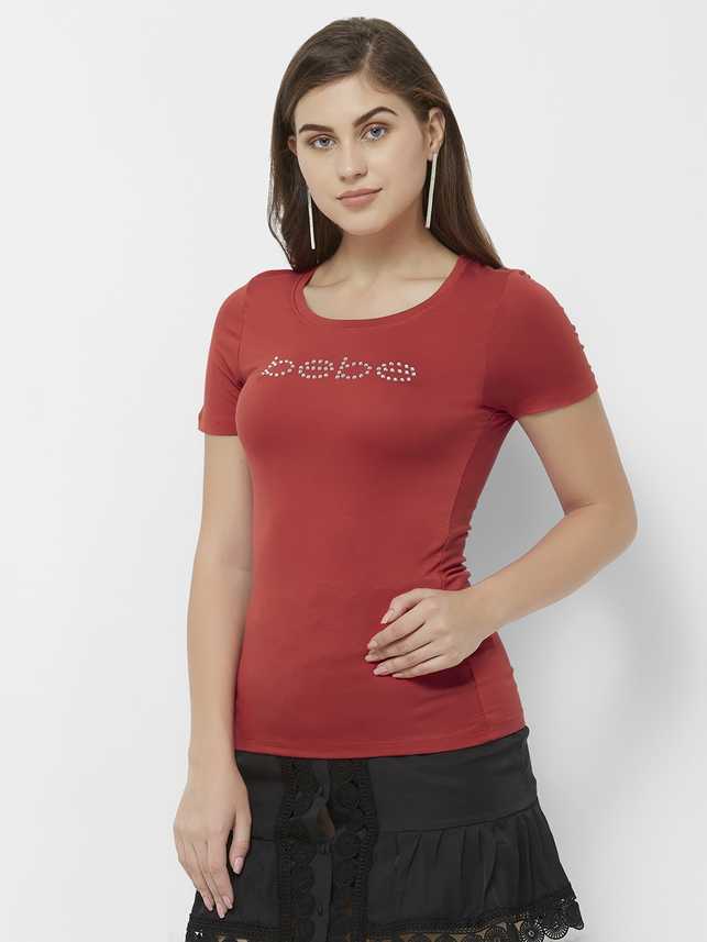 Bebe Solid Women Round Neck Red T Shirt Buy Bebe Solid Women Round Neck Red T Shirt Online At Best Prices In India Flipkart Com