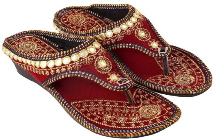 ladies flat sandals flipkart