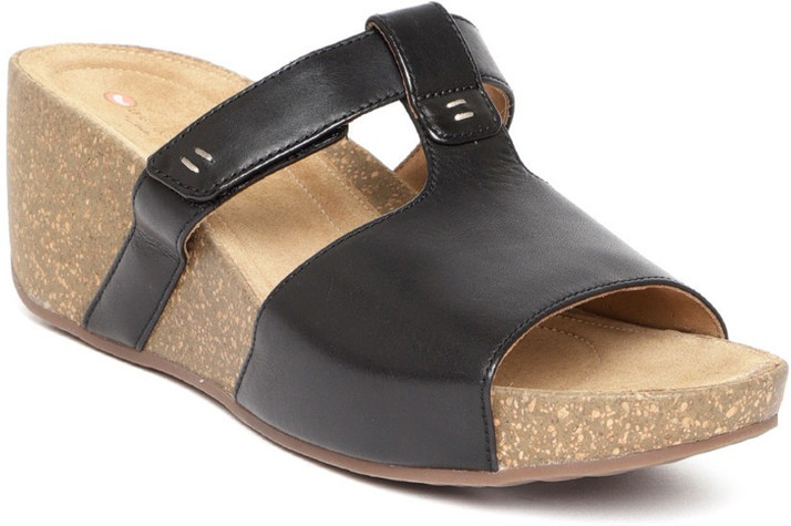 clarks isna pebble sandals