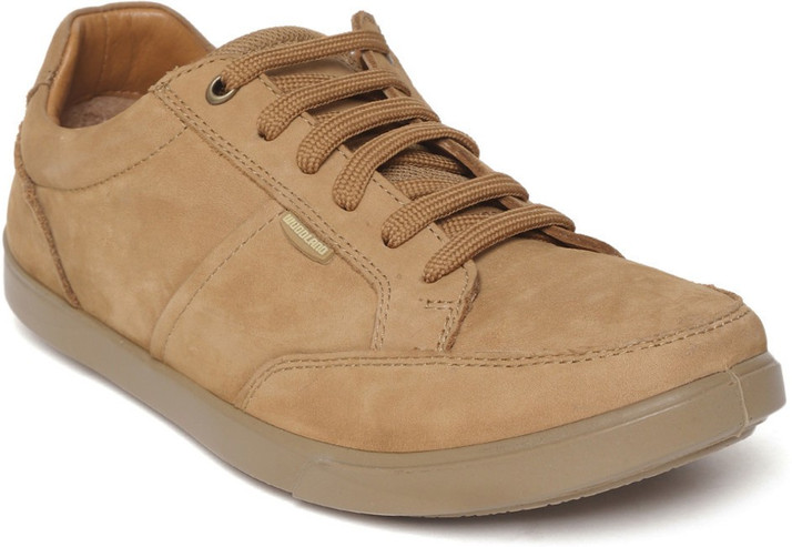 woodland shoes price flipkart