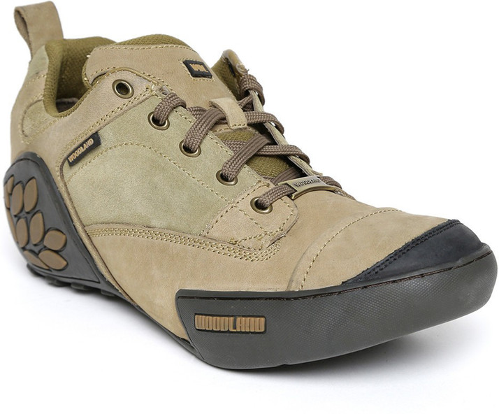 woodland boots flipkart