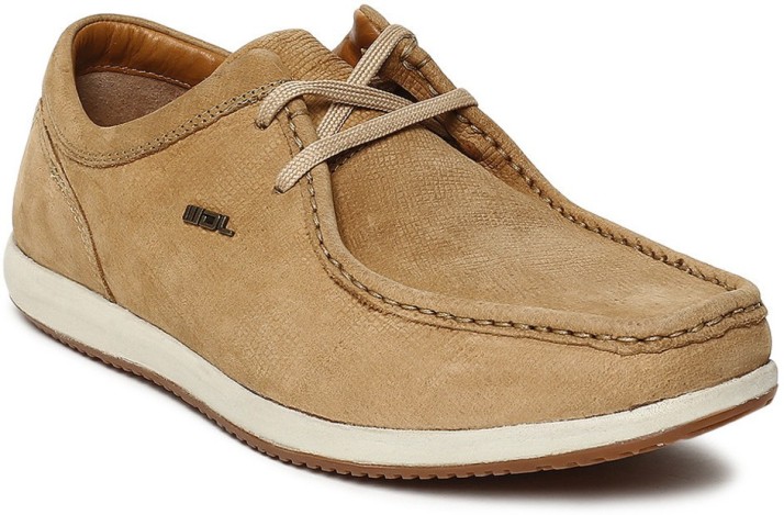 woodland men's leather sneakers flipkart