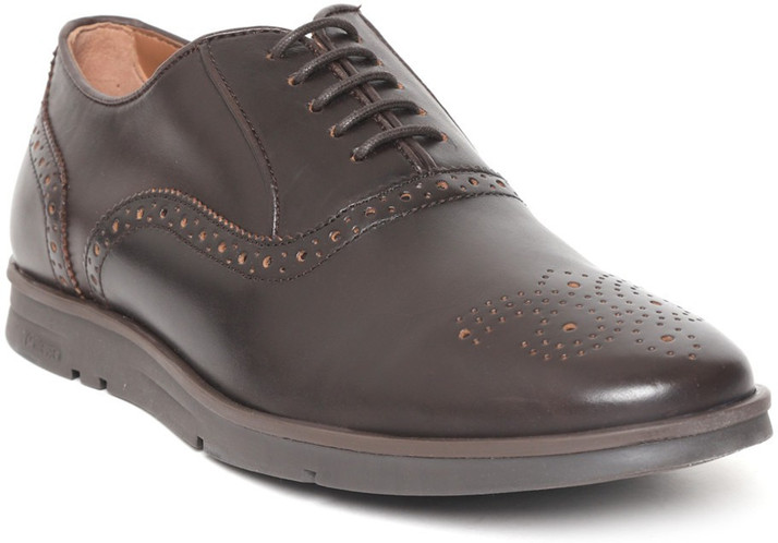 van heusen brogues
