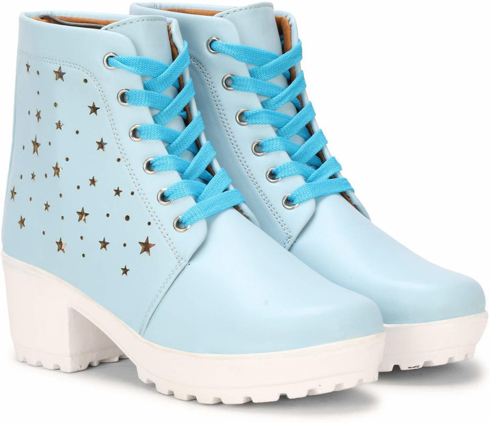 comfortable trendy boots