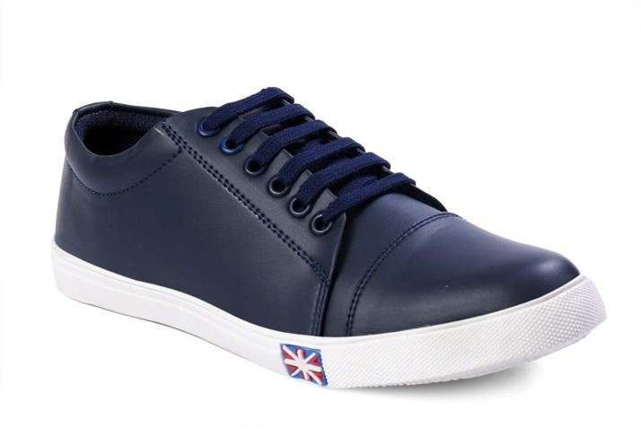 canvas shoes on flipkart