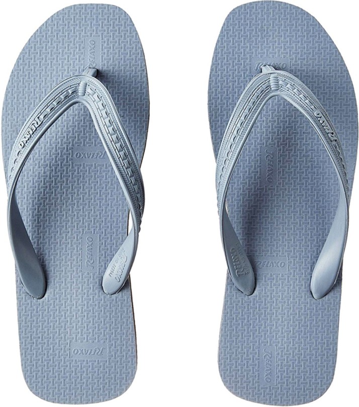 relaxo slippers price