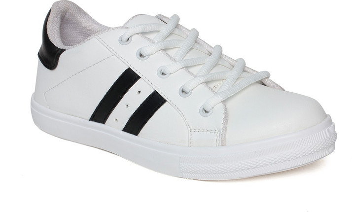 white sneakers for women flipkart