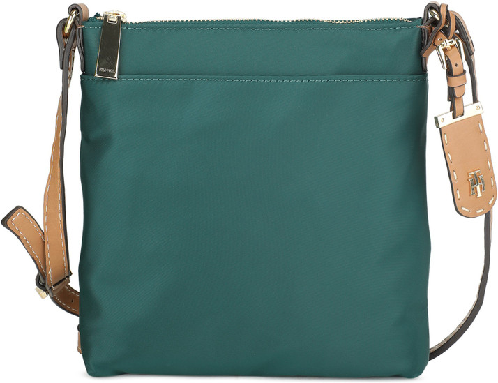 tommy hilfiger handbags flipkart