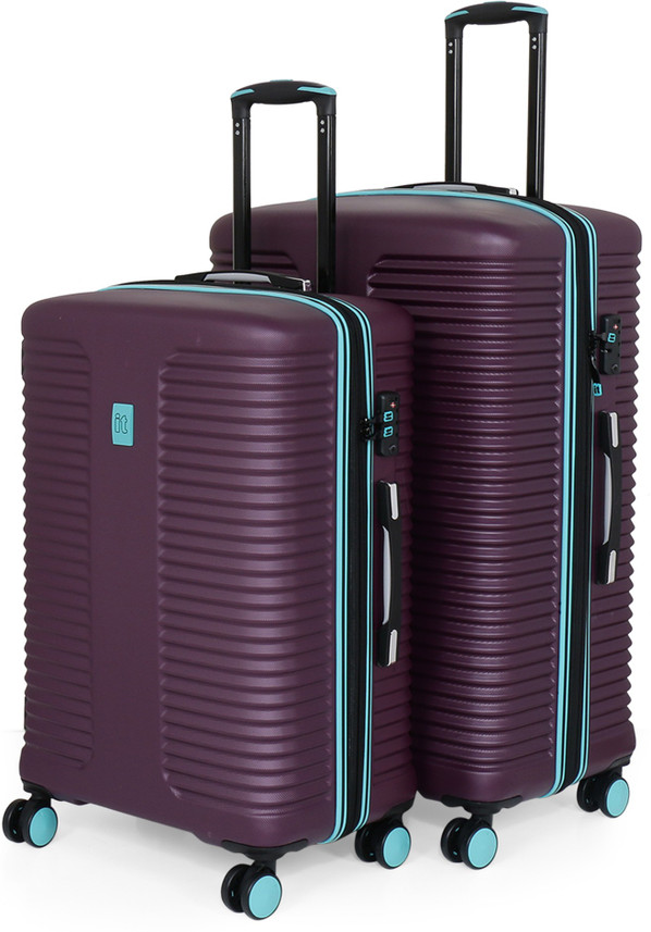 It Luggage Upbeat Expandable Check-in 