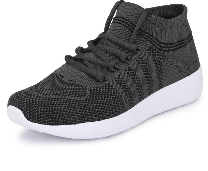 black comfy tennis shoes