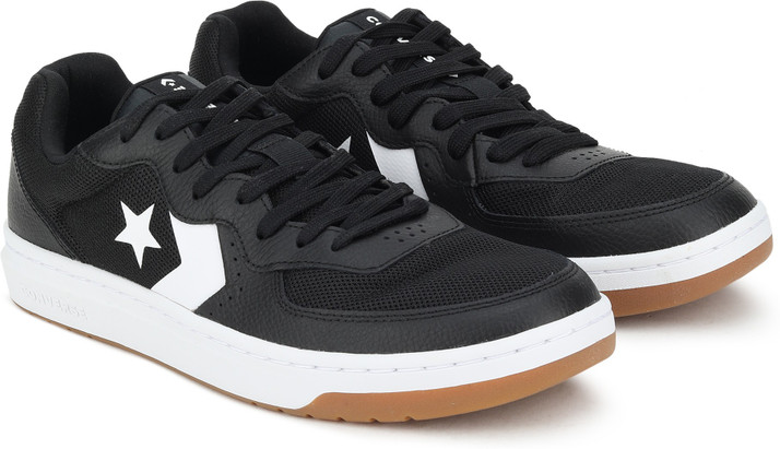 converse sneakers flipkart