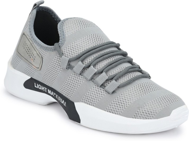 Mactree LM Running Shoes For Men - Buy 