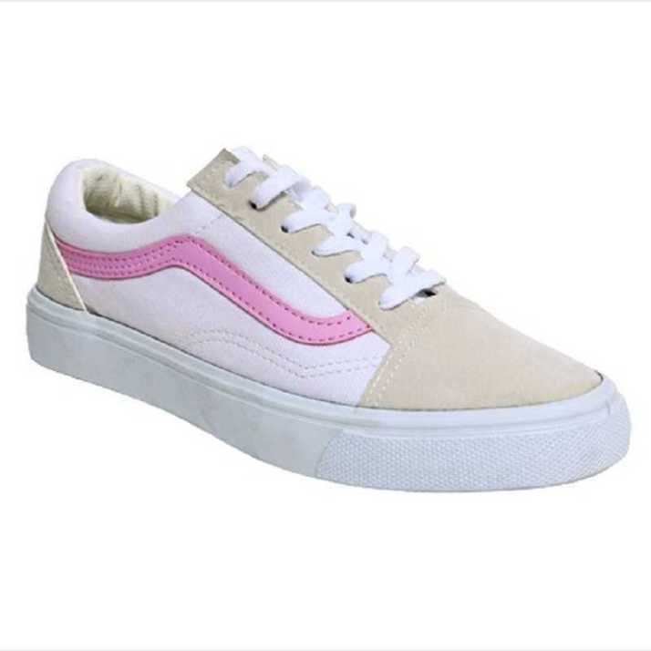 Trænge ind landsby scarp VANS Old Skool White Pink Women Sneakers Sneakers For Women - Buy VANS Old  Skool White Pink Women Sneakers Sneakers For Women Online at Best Price -  Shop Online for Footwears in
