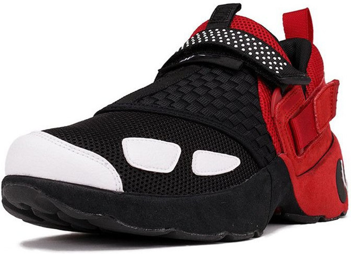 basketball shoes flipkart