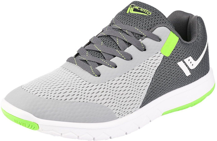 calcetto sports shoes