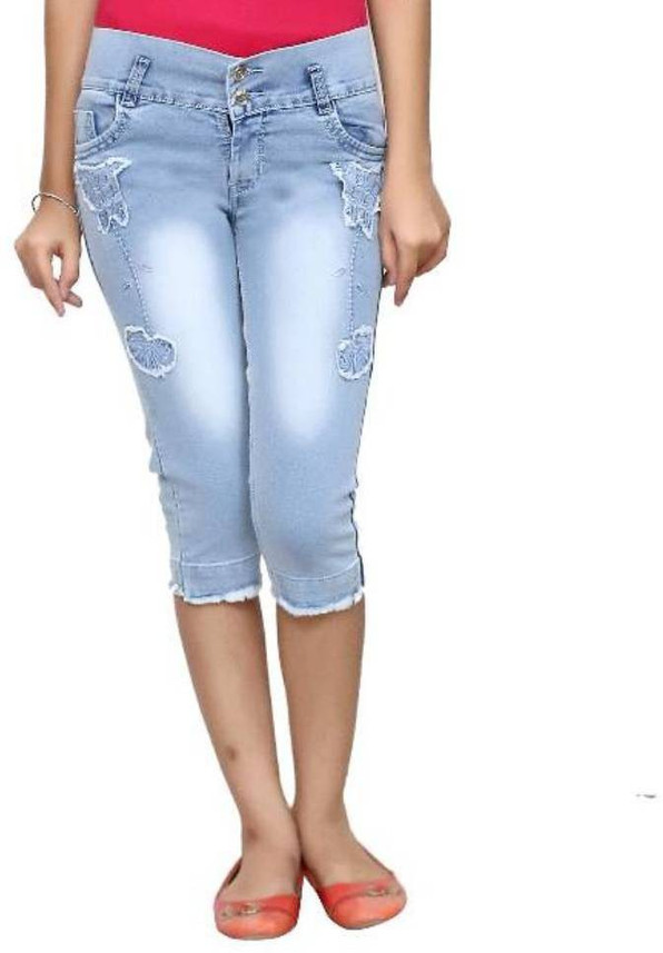 light blue capri jeans