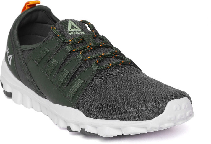 reebok sports shoes on flipkart