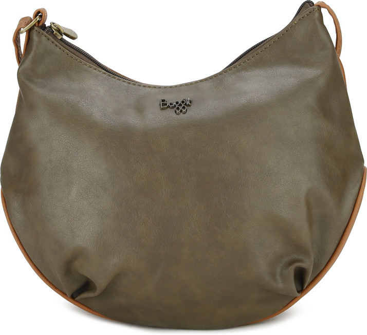 baggit sling bags below 1000
