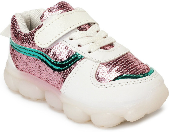 walktrendy shoes for girl