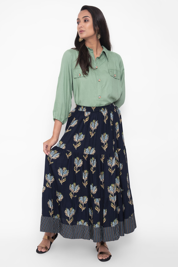 sweater and skirt 5xl