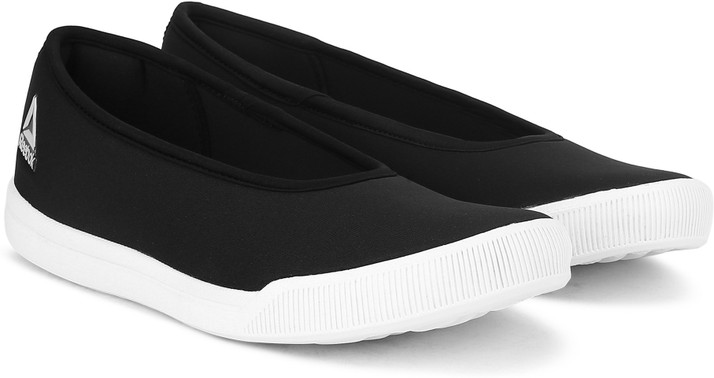 reebok skyscape black