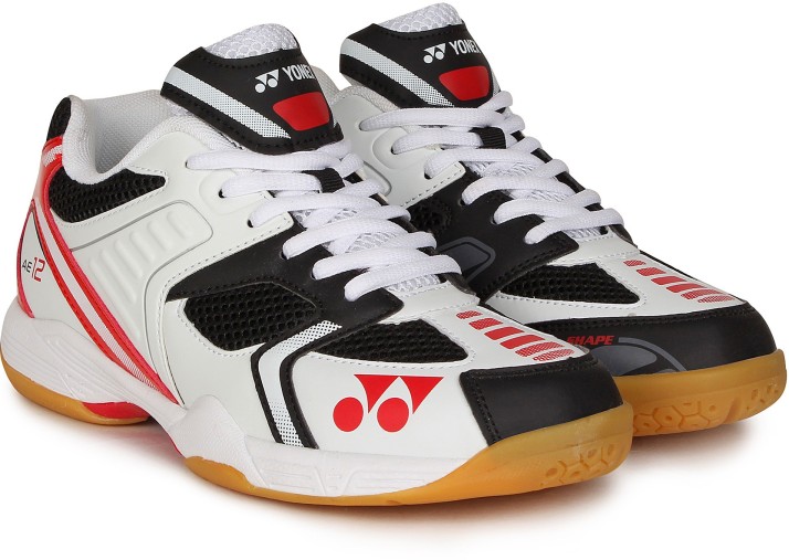 flipkart badminton shoes