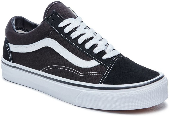 vans black and white sneakers