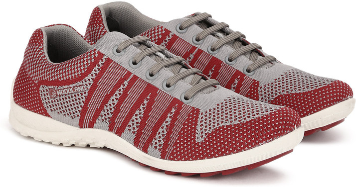 woodland sports shoes flipkart