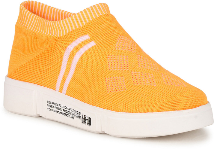 training shoes without laces