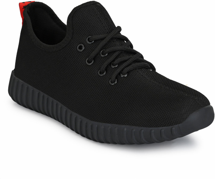 gym shoes flipkart