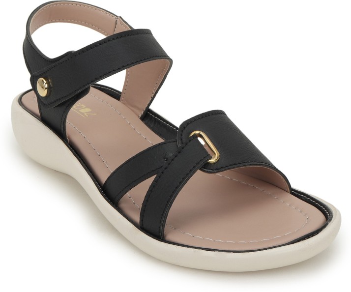 flipkart women's flat sandals