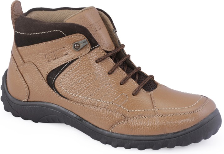 trekking shoes flipkart