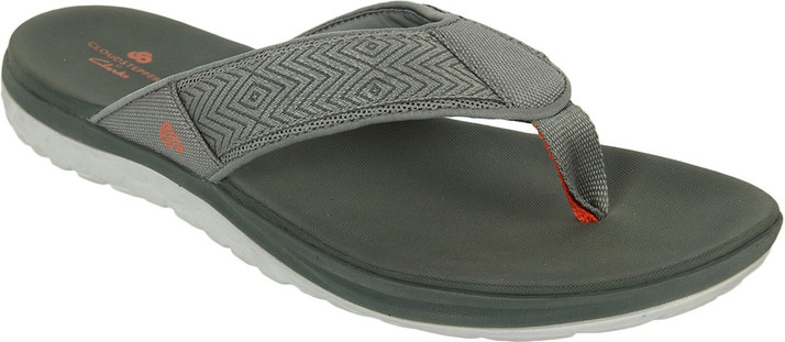 clarks flip flops