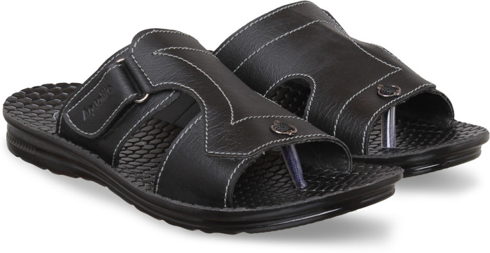 aqualite leather chappal