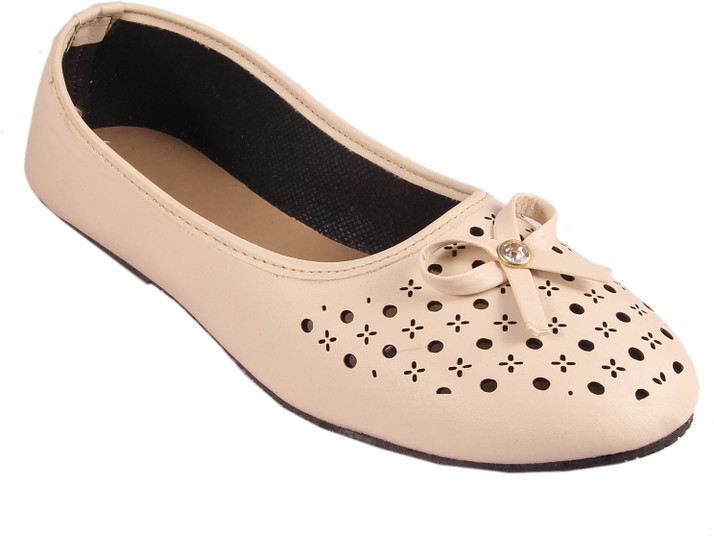 ladies bellies on flipkart