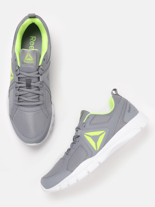 flipkart reebok sports shoes offer