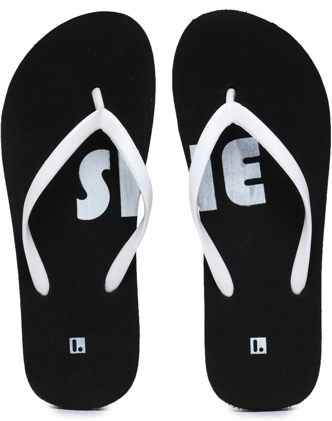 lyvi flip flops