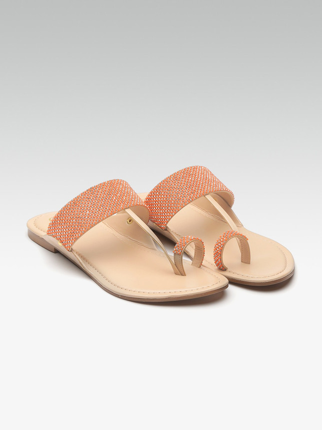 carlton london chappal