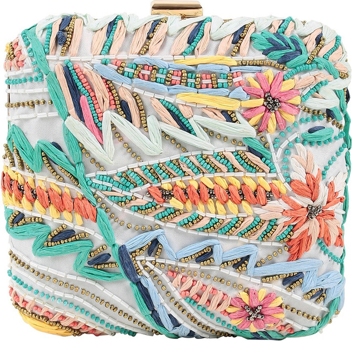 chumbak clutches