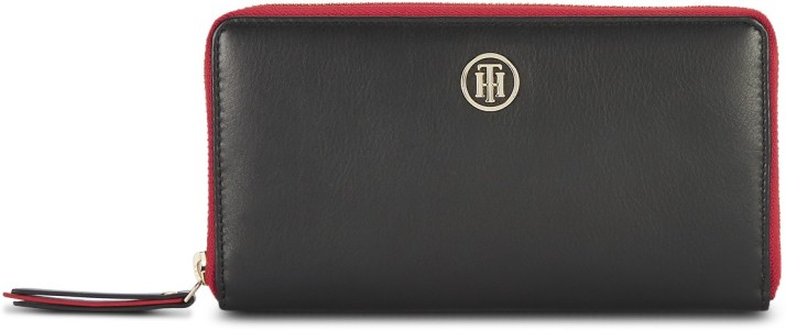 tommy hilfiger wallets flipkart