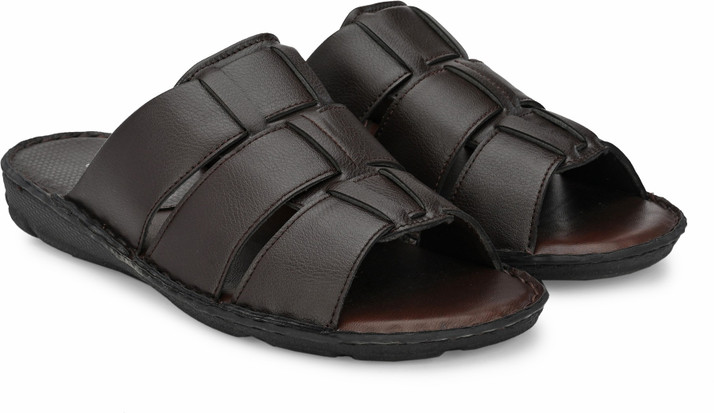 weinbrenner sandals flipkart
