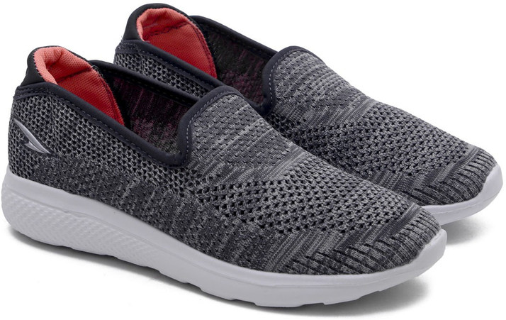 sports shoes for womens flipkart