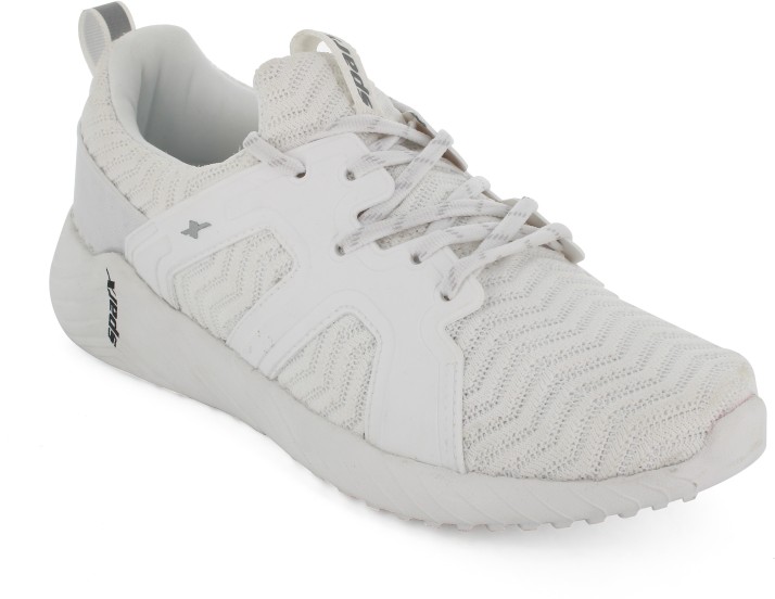 sparx white sneakers flipkart