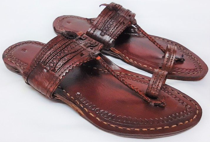 kolhapuri chappal men flipkart