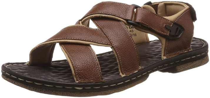 lee cooper leather sandals flipkart